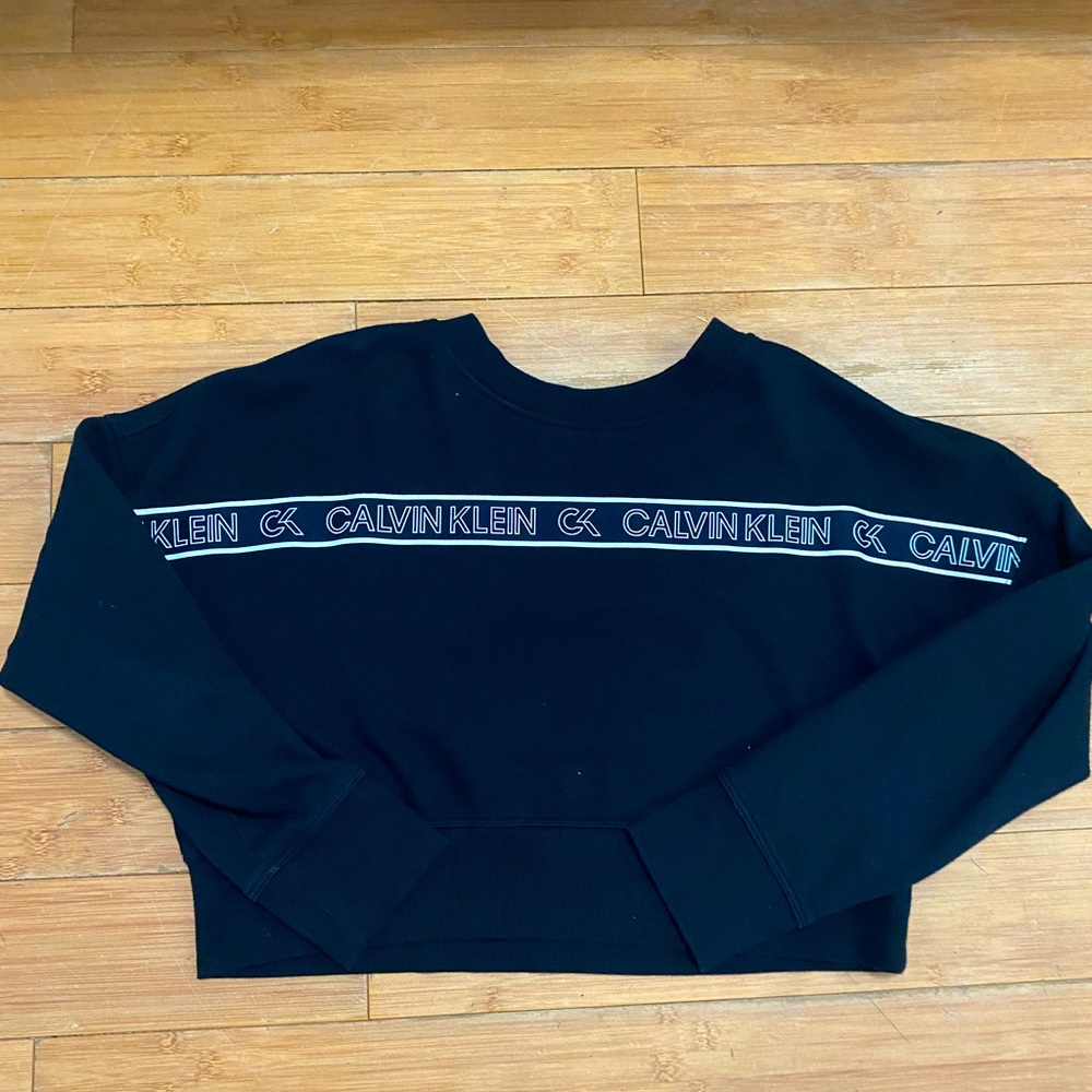 Calvin Klein Long Sleeve Croptop